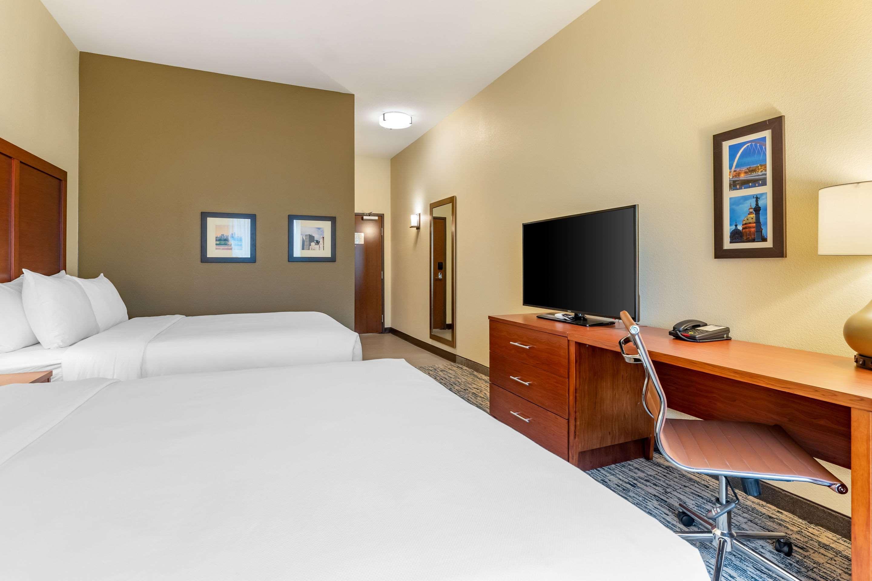 Comfort Inn & Suites Запад Де Мойн Экстерьер фото