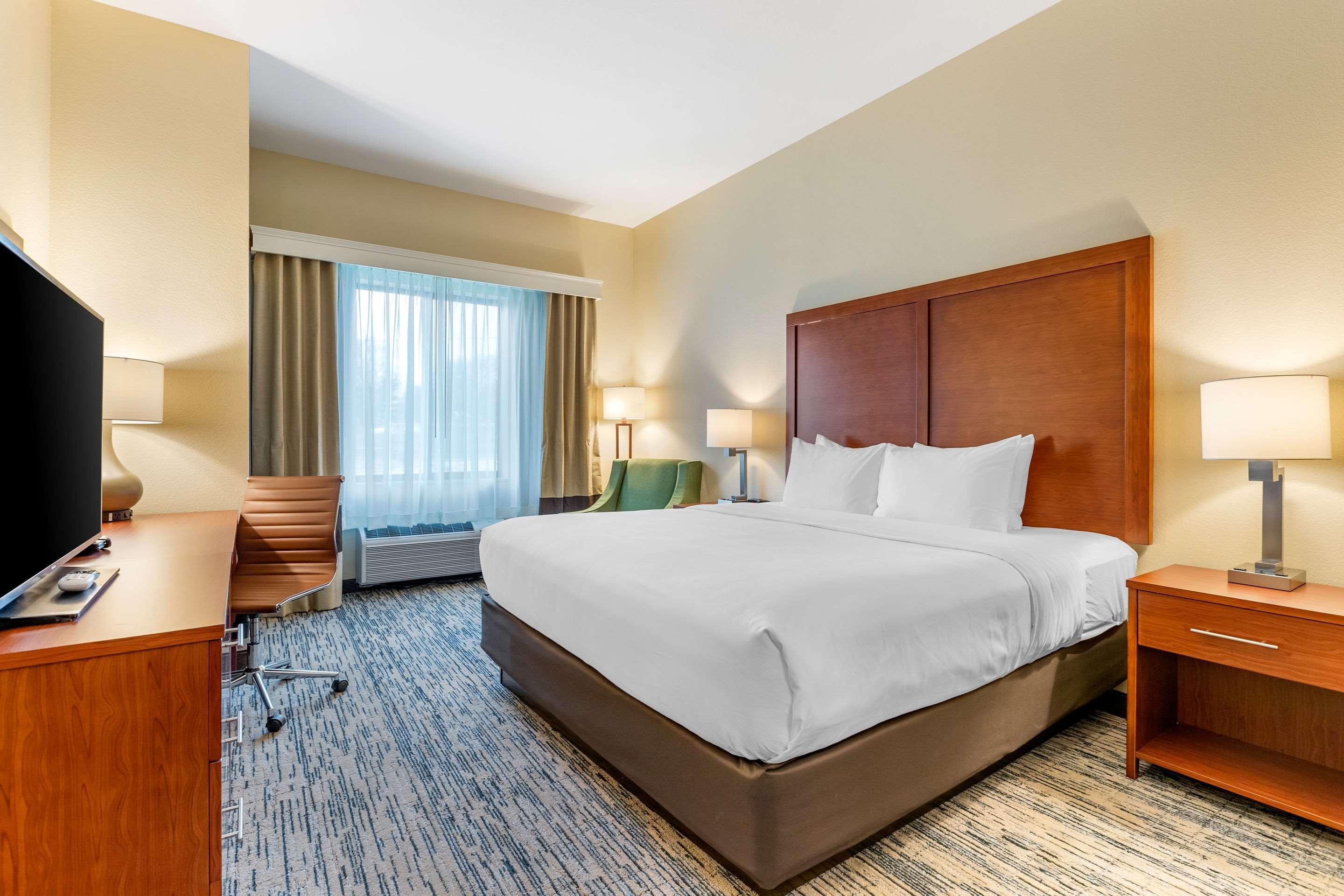 Comfort Inn & Suites Запад Де Мойн Экстерьер фото